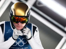 Prevc zablestel, nato pa predčasno pospravil smuči