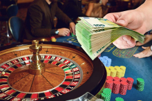 Na ruletu za dan izgubio 15.000€: Dejana (43) kocka, alkohol i kokain koštali pola miliona evra - 