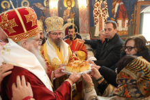 UPUTIO ČESTITKE POVODOM KRSNE SLAVE: Goran Selak prisustvovao slavi arhiepiskopa gornjokarlovačkog Gerasima u Karlovcu (foto)