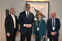 VUČIĆ SE U MINHENU SASTAO SA AMERIČKIM SENATORIMA: Otkrio šta je prioritet naše zemlje, pa poručio - Srbija je suverena zemlja i samostalno donosi odluke