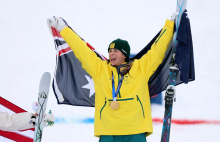 Jakara Anthony drugič olimpijska prvakinja na grbinah