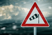 Sturmwarnung in der Steiermark: Windböen an die 100 km/h, Schöcklseilbahn und mehrere Skilifte stehen still