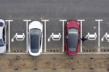 Es geht um eine Betriebsratssitzung : Polizeieinsatz, Anzeige: Nach Tesla-Wirbel ermittelt der Staatsanwalt