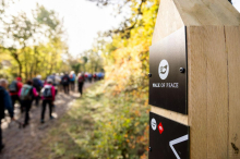 Po skoraj desetih kilometrih skozi Muzej na prostem Grmada z bunkerji in naravnimi jamami