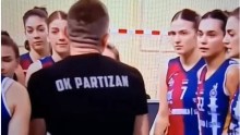 CELA SRBIJA JE ZGROŽENA! Oglasile se odbojkašice Partizana koje su trpele brutalne uvrede trenera nasilnika