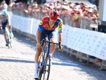 Jonathan Milan do 28. zmage v kariere, vodilni ostaja Antonio Tiberi