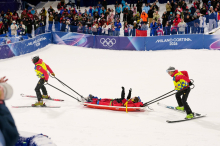 Mit Kopf aufgeschlagen: Kanadische Freeskierin Cassie Sharp schwer gestürzt