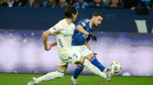 2. Fußball-Bundesliga: 5:3 gegen Magdeburg: Schalke erobert Spitze im Sturm zurück