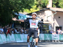 Del Toru skupna zmaga po ZAE, zadnja etapa Milanu, Mezgec osmi