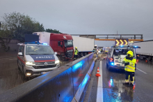 Tödlicher Lkw-Unfall: Lkw Fahrer muss sich für Serienunfall auf der A9 verantworten