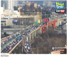 BEOGRAĐANI ZAGLAVLJENI U KOLONAMA! Popodnevni špic u prestonici, evo koje saobraćajnice i pravce izbegavati (FOTO)