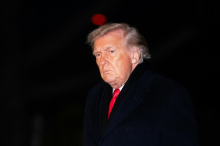 Ameriško pravosodno ministrstvo naj ne bi objavilo več deset dokumentov iz Epsteinovih dosjejev