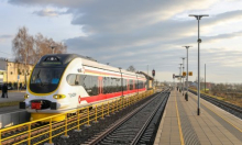 HAKOM: Željeznicom krajem 2025. prevezeno gotovo 7,6 milijuna putnika