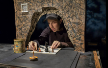 Heršlove fantazije. ko papirnate lutke spregovorijo o judovski izkušnji