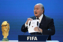 FIFA: „Diktatur!“ – Ex-Boss Blatter lästert über Nachfolger Infantino