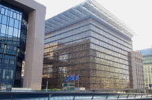 Ratstreffen in Brüssel : EU-Minister diskutieren niedrigere Energiepreise und US-Zölle