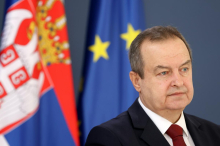 Zaradi hude pljučnice hospitaliziran srbski notranji minister Ivica Dačić