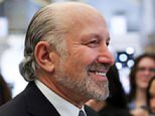 Knives out for Epstein-linked Howard Lutnick amid shouting fits and gag orders