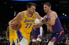 Phoenix - LA Lakers 80:80 (po 3. četrtini)