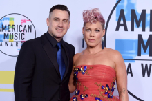 Sängerin Pink äußert sich erstmals zu angeblichem Ehe-Aus