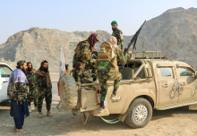 Pakistan napade na položaje talibanov v Afganistanu označil za vojno