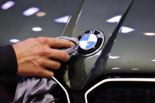 Knapp 340.000 Fahrzeuge: Brandgefahr? BMW muss erneut Hunderttausende Autos zurückrufen