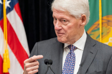 Bill Clinton na pričanju o aferi Epstein: Ničesar nisem videl in ničesar nisem naredil narobe