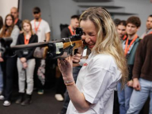 Pomembna novost za Anamarijo Lampič, ki bo streljanje izpopolnjevala s pomočjo Guardiarisovega simulatorja