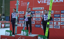 Nika Prevc z zmago v Hinzenbachu presegla mejo 2000 točk