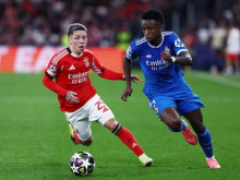 Infantino: Rdeči karton za igralce, ki si med govorjenjem zakrivajo usta