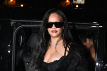 Fans hoffen auf neues Album: Rihanna sorgt mit Clip aus Tonstudio für Spekulationen