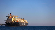 Stop a maxi sito di Gnl in Qatar dopo gli attacchi. Vola il prezzo del gas, rischi sulle bollette