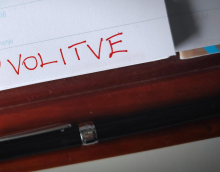 V volilni enoti Ljubljana Bežigrad izžrebali vrstni red 16 kandidatnih list na glasovnicah