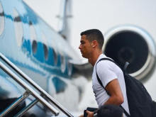 Zasebno letalo Cristiana Ronalda iz Savdske Arabije odletelo v Madrid