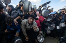 Izrael odprl mejni prehod Kerem Šalom, ki je ključen za dobavo pomoči v Gazo