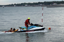 Personalmangel: In Lignano fehlen Bademeister für den Strand