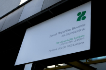 Februarja manj brezposelnih tako v mesečni kot v letni primerjavi