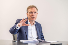 Einstimmig im Aufsichtsrat beschlossen: Andritz AG verlängert Vertrag von Vorstandschef Schönbeck bis 2032