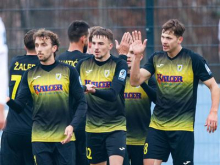 Radomljani so se izvlekli v podaljšku, zvečer nogometni praznik v Grosupljem