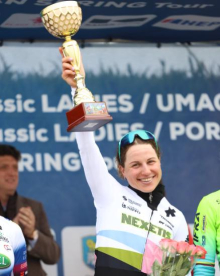 Nika Bobnar v Umagu do prve mednarodne zmage, uspeh tudi Kranjčanov