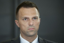 Pirc po kriminalističnih preiskavah odhaja s SDH-ja. 12 ljudi osumljenih gospodarskega kriminala.