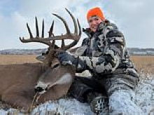 Ousted Kristi Noem's daughter re-enters real estate game five years after her mom was accused of 'intimidating' officials to approve her license... but she still doesn't have one