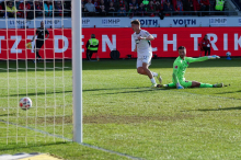 Deutsche Bundesliga: Prass trifft bei Hoffenheim-Sieg doppelt und denkt an verstorbenes Kind von Mitspieler