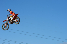 Uvodne kvalifikacije dobil Vialle, Gajser deseti