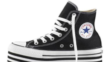 La stella di Converse è in caduta, Nike pronta a vendere il marchio rilevato 23 anni fa