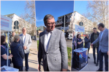 VELIKI BROJ GRAĐANA SE OKUPIO DA POZDRAVI VUČIĆA U CRVENKI Predsednik im zahvalio na srdačnom gostoprimstvu: 