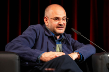 Jonas Lüscher na Fabuli: So stroji odvisni od nas ali mi od njih?