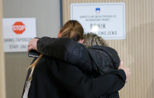 Zunanje ministrstvo še naprej pomaga pri vračanju slovenskih državljanov s kriznih območij