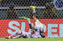 Fußball: Massenschlägerei und 23 Rote Karten: Brasiliens Cup-Finale geriet völlig außer Kontrolle