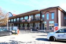 KLOMPE ZA LOZNIČKE KOLEGE Akcija Komore medicinskih sestara i tehničara Srbije (FOTO)